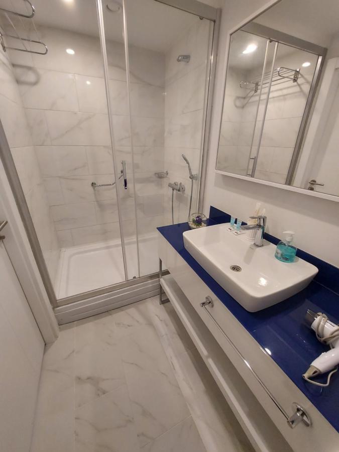 Номера На Высоких Этажах 24,31 Lägenhet Batumi Exteriör bild