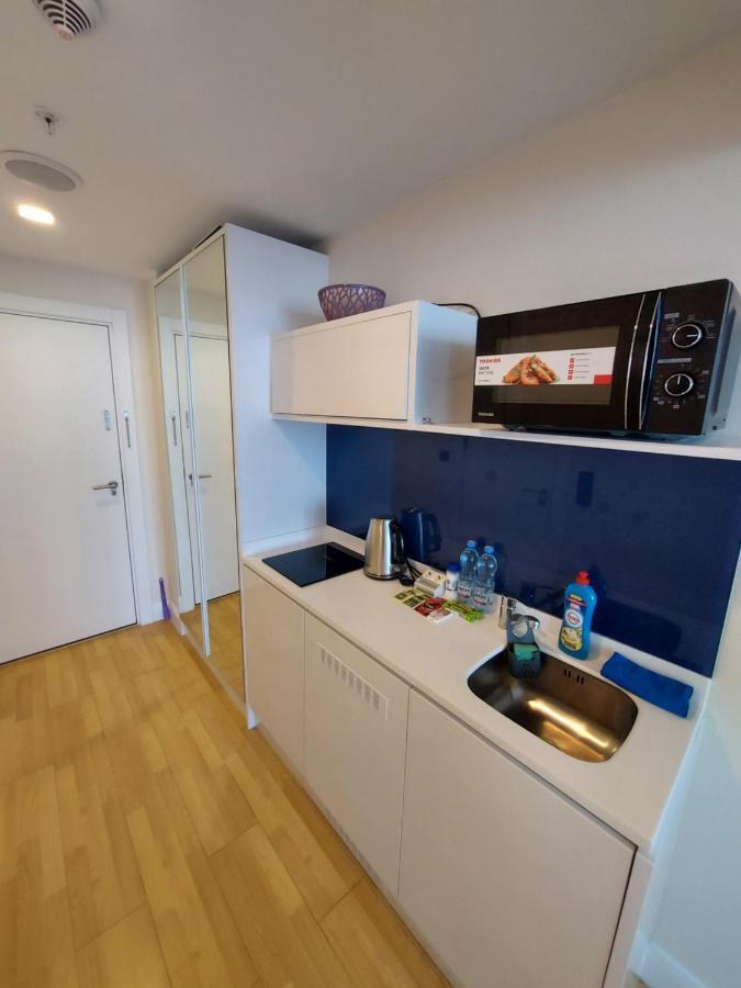 Номера На Высоких Этажах 24,31 Lägenhet Batumi Exteriör bild